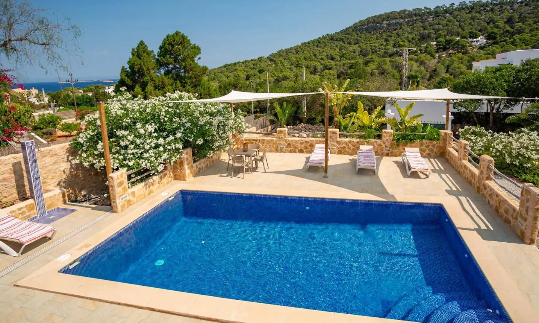 Can Jon Cala Vadella  Villa